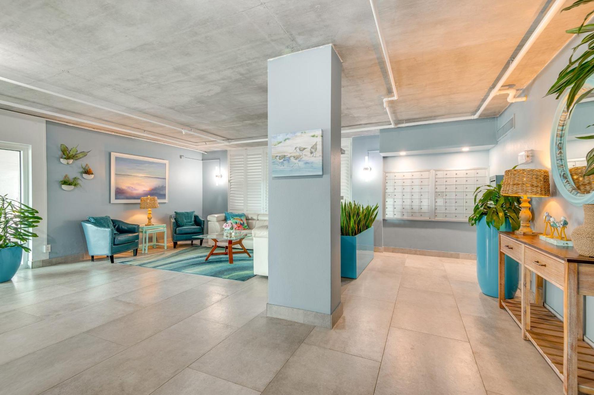 Walk To Shore Satellite Beach Condo With Ocean View Luaran gambar